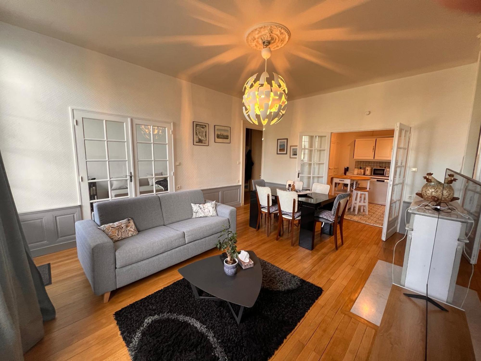 La Colbertine - Charming Apartment In Place Colbert Rochefort  Exterior foto